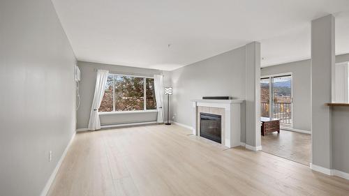 306-686 Lequime Road  Kelowna, BC V1W 1A4
