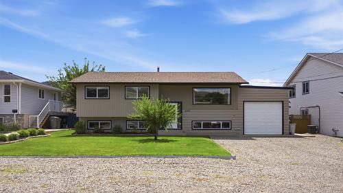 2555 GLENVIEW Avenue  Kamloops, BC V2B 4L5