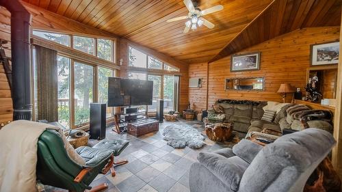 6291 Tie Lake Shore Road, Jaffray, BC 