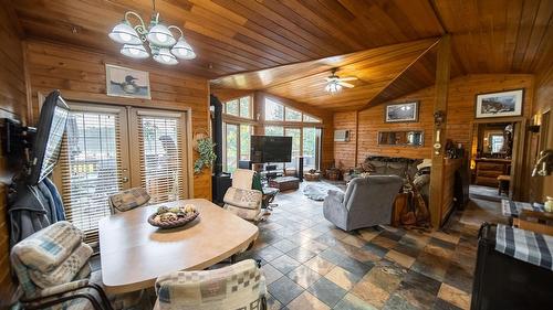 6291 Tie Lake Shore Road, Jaffray, BC 