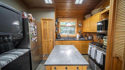 6291 Tie Lake Shore Road, Jaffray, BC 