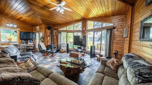 6291 Tie Lake Shore Road, Jaffray, BC 