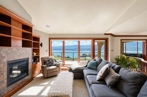 1430 Rome Place, West Kelowna, BC 