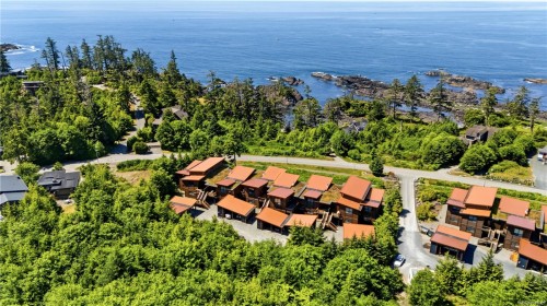 #203-515 Marine Dr  Ucluelet, BC V0R 3A0