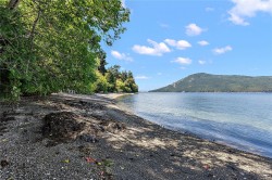 1356 Lands End Rd North Saanich, BC V8L 5K1