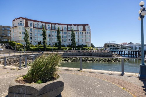 #518-10 Paul Kane Pl  Victoria, BC V9A 7J8