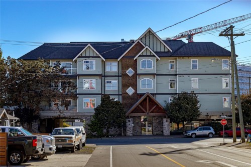 #303-2881 Peatt Rd  Langford, BC V9B 3V7