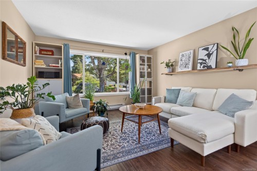 677 Somenos Dr, Comox, BC 