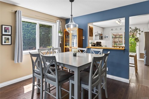 677 Somenos Dr, Comox, BC 