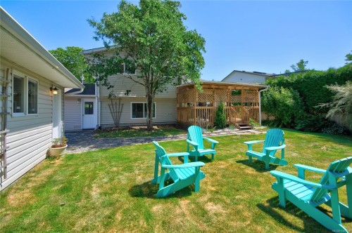 677 Somenos Dr, Comox, BC 