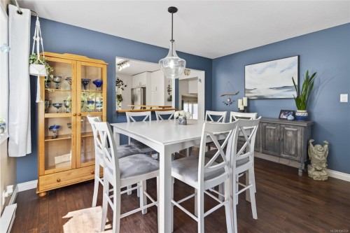 677 Somenos Dr, Comox, BC 