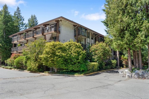 #111-1005 McKenzie Ave  Saanich, BC V8X 4A9