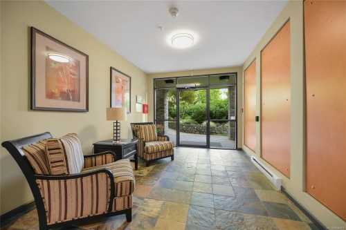 #205-125 Aldersmith Pl, View Royal, BC 