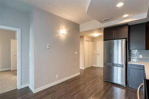 211-80 Barnes St, Winnipeg, MB 