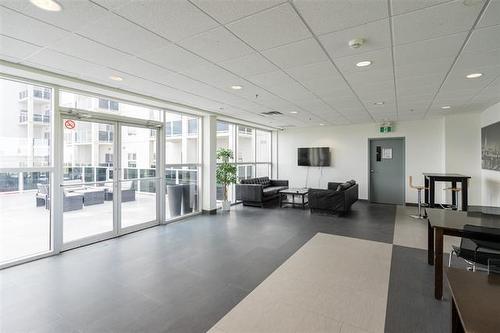 211-80 Barnes St, Winnipeg, MB 