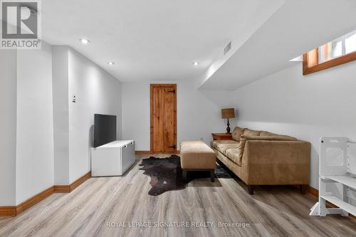 52 Dane Street, Kitchener, ON 