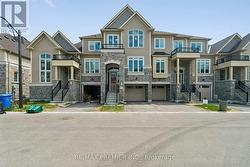 94 LYALL STOKES CIRCLE East Gwillimbury, ON L0G 1M0