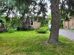 MAIN - 118 CARTIER CRESCENT Richmond Hill, ON L4C 2N6