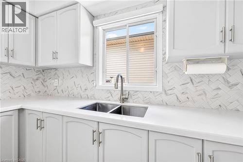 45 Ossington Drive, Hamilton, ON 