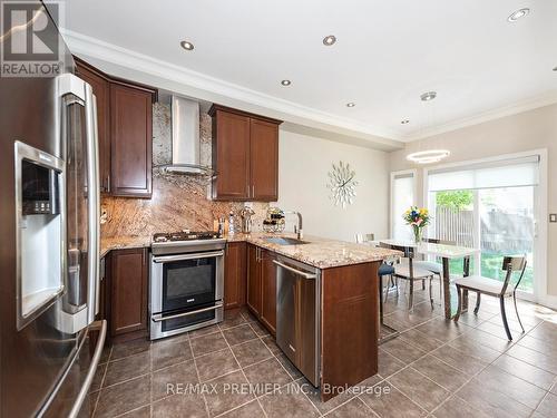 6 Lockburn Crescent, Brampton, ON 