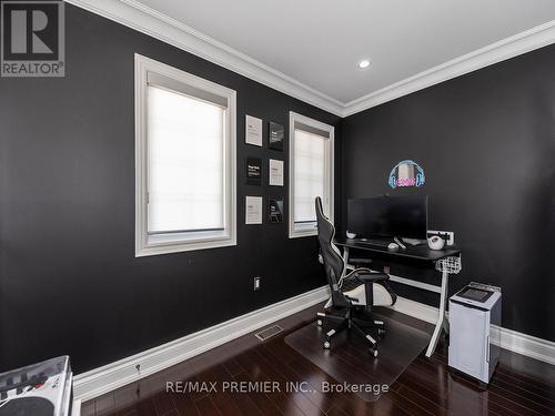 6 Lockburn Crescent, Brampton, ON 