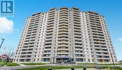 705 - 5 SAN ROMANO WAY Toronto, ON M3N 2Y4