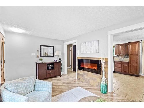 160 Tilley Dr, Fredericton, NB 