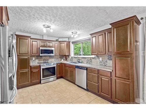 160 Tilley Dr, Fredericton, NB 