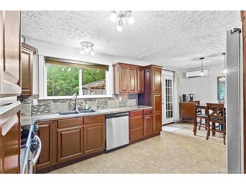 160 Tilley Dr, Fredericton, NB 