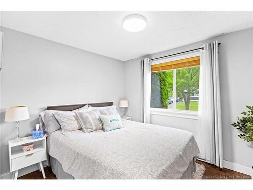 160 Tilley Dr, Fredericton, NB 