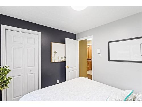 160 Tilley Dr, Fredericton, NB 