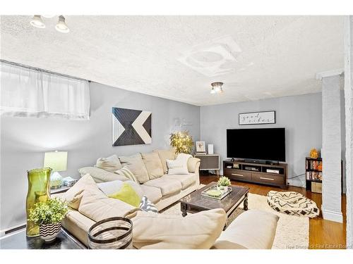 160 Tilley Dr, Fredericton, NB 