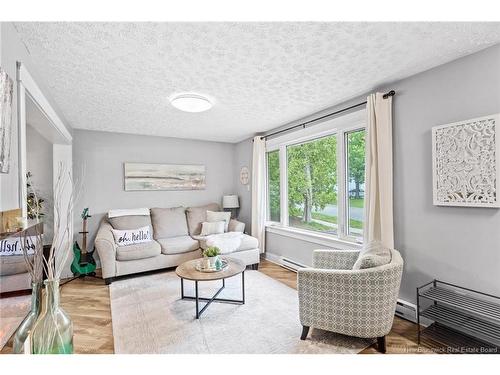 160 Tilley Dr, Fredericton, NB 