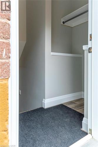 291 EAST 24TH Street Unit# Lower , Hamilton, Ontario L8V 2Y7 3