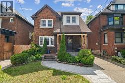 25 S OTTAWA Street S  Hamilton, ON L8K 2C9