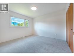 Upstairs Bed 3 - 