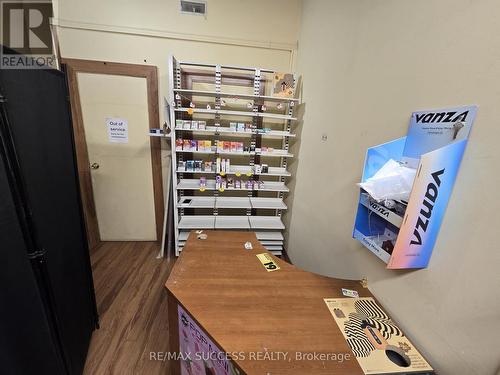 979 King Street E, Hamilton, ON 