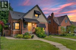 230 SYDNEY Street  Kitchener, ON N2G 3V7