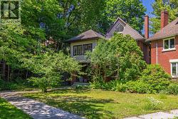 516 QUEEN ELIZABETH DRIVE  Ottawa, ON K1S 3N4