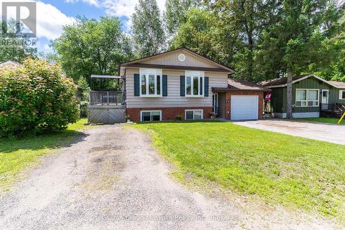 8 GOULDIE STREET  Huntsville (Chaffey), ON P1H 1M5