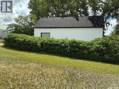 325 Centre Street, Coronach, SK 