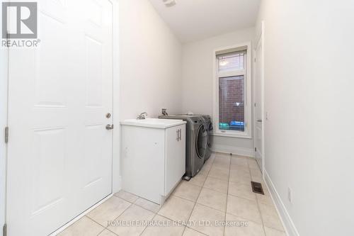 16 Lyle Way, Brampton, ON 