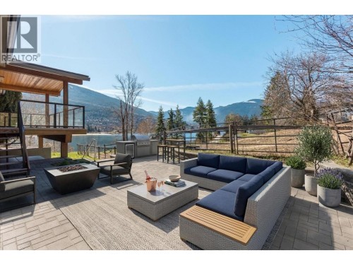 Virtually staged - 633 Jorgensen Road, Nelson, BC 