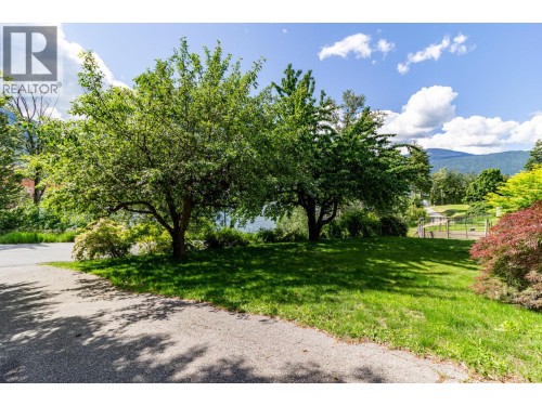 633 Jorgensen Road, Nelson, BC 