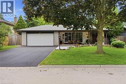 5203 CEDARBROOK Crescent  Burlington, ON L7L 3P9