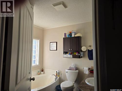 29 Sunrise Estates, Assiniboia, SK 