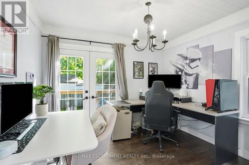 613 Clark Avenue, Burlington, ON 