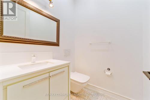 856 Kennedy Road, Toronto, ON 