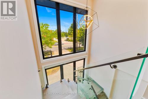 856 Kennedy Road, Toronto, ON 