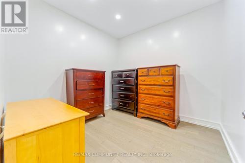 856 Kennedy Road, Toronto, ON 